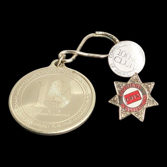 Corrections Corporation Of America Tennessee Keychain and 2 Unique Pins Lapel - Picture 1 of 8